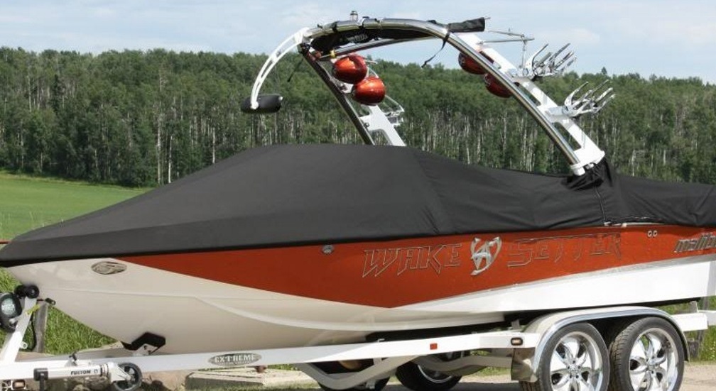 Malibu Boat Cover - by Evolution Covers